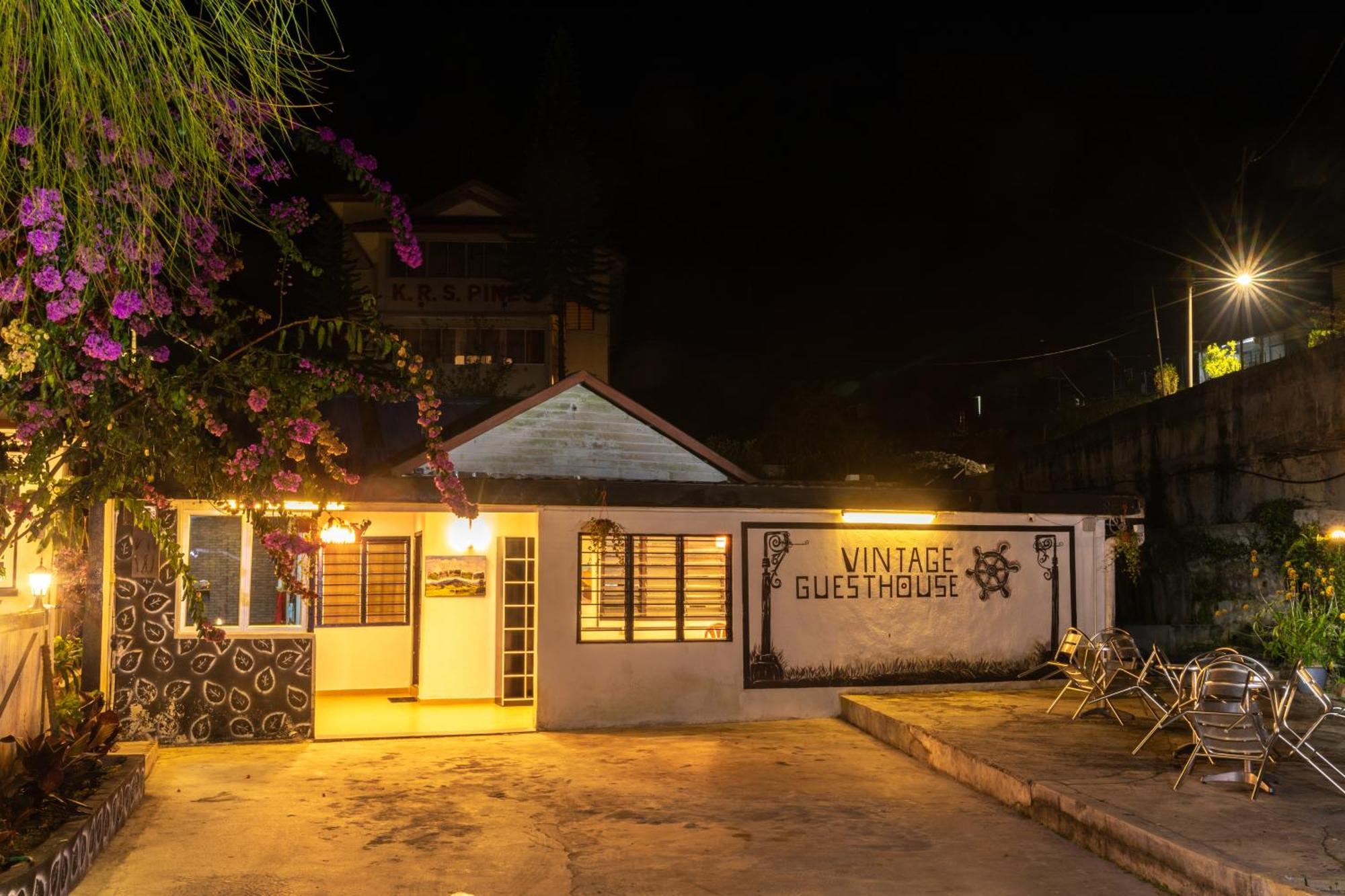 Vintage Guesthouse Танах-Рата Экстерьер фото