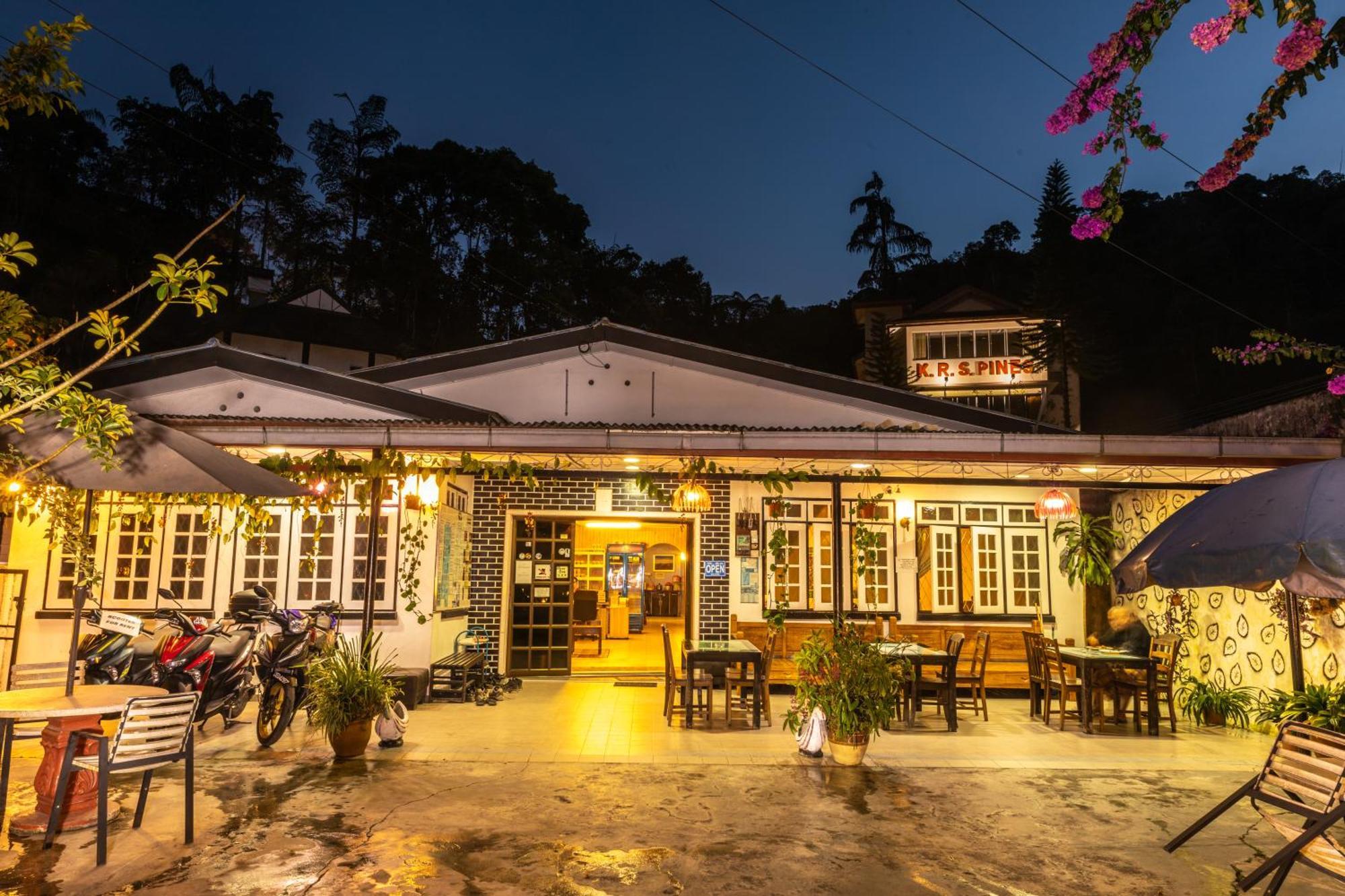 Vintage Guesthouse Танах-Рата Экстерьер фото